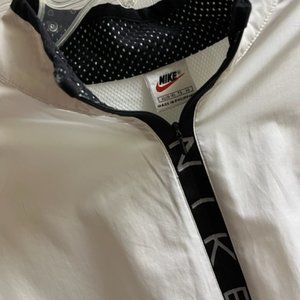 NIKE 1/4 Quarter Zip Pullover Windbreaker Long Sleeve Size XL Reflective White